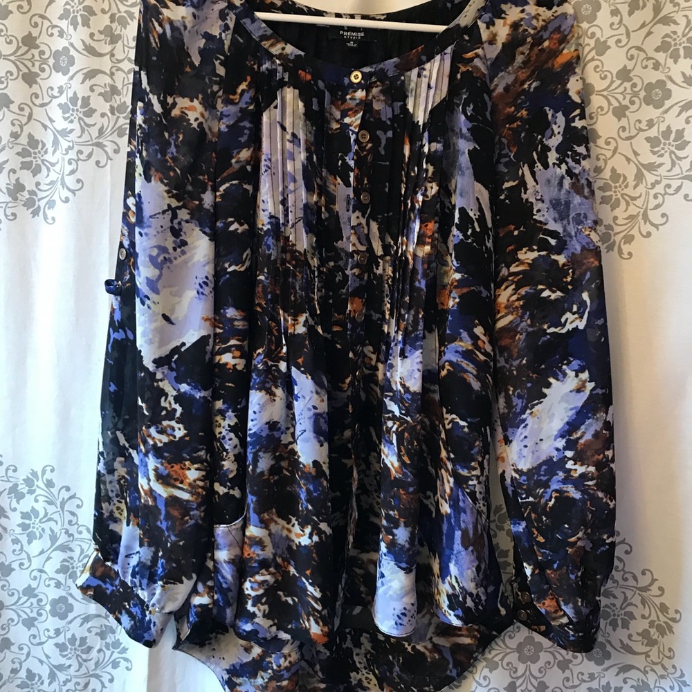 Premise M long sleeve blouse